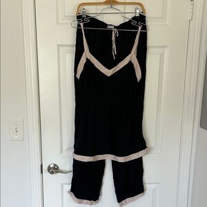 Elegant Silk Black and pink Women's Sleepwear Set